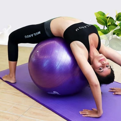 ballon yoga souplesse sur swissball