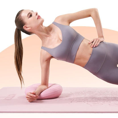 Coussin d équilibre femme exercicie gainage lombaire 