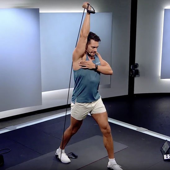 elastique musculation homme exercice dos bras