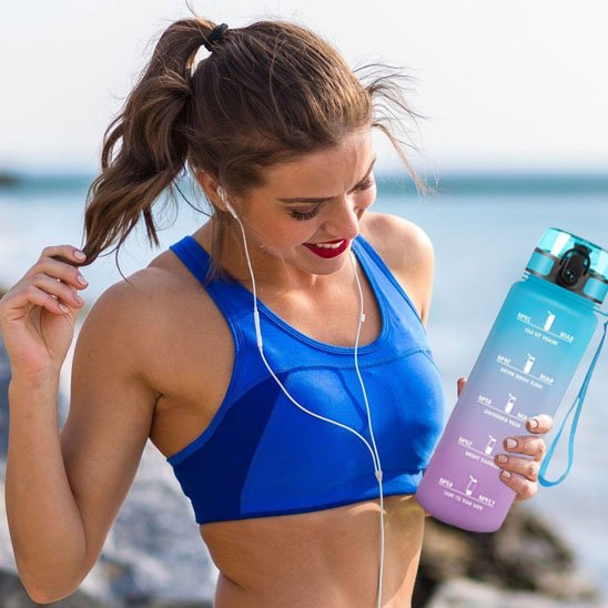 gourde sport femme etraienement exterieur
