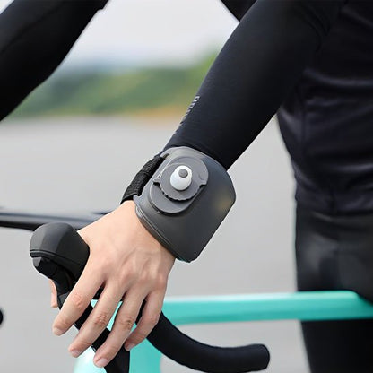 gourde sport originale et ratique au poignee