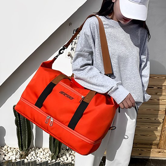 sac de sport femme partant au sport