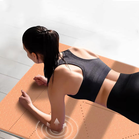 tapis de yoga femme sur tapis